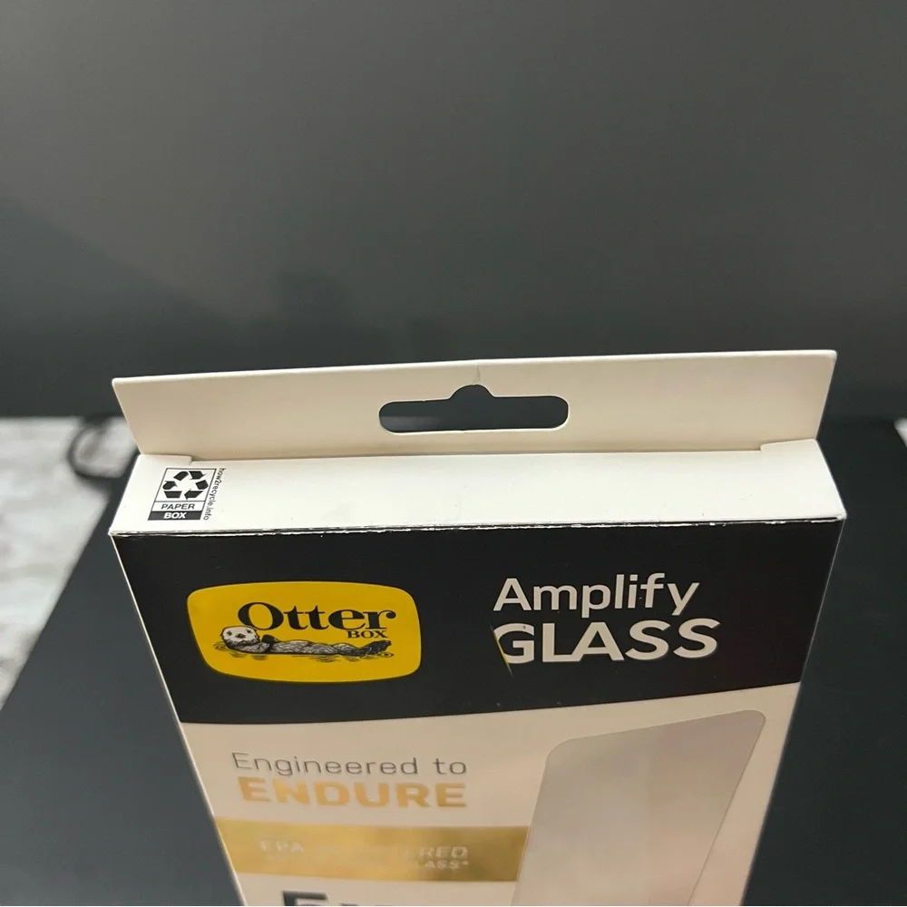 Otter box glass screen protector 13 pro max